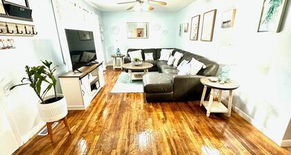 4-bedroom house in beautiful Virginia Beach Downtown