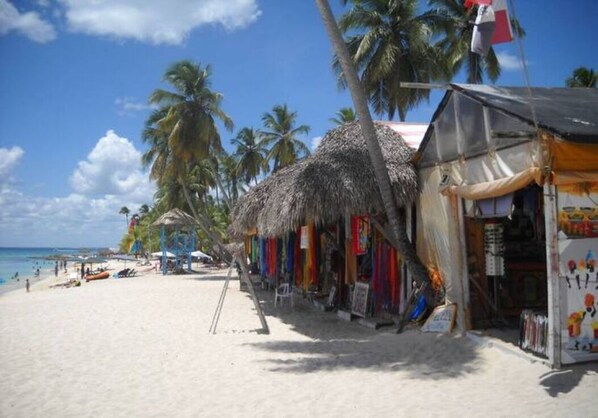 Beach nearby - Cozy Apartment with 24/7 pool - 5-10 min walk to Beach, Clubs, activities! (Dominicus)