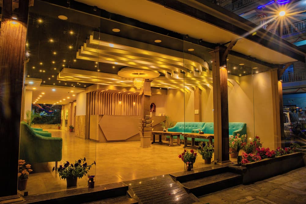 Majheri Resort and Spa