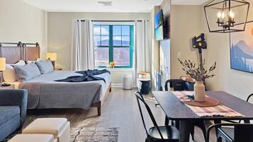 熨斗/熨衣板、免费 WiFi、床单、轮椅无障碍