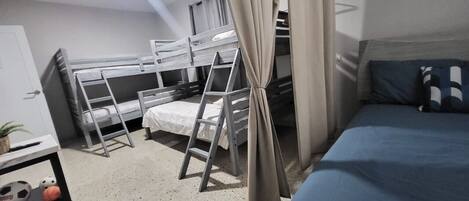 1 Schlafzimmer, kostenloses WLAN, Bettwäsche, Rollstuhlgeeignet