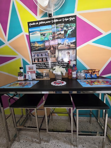 Family Villa 2, near to Puerto Nuevo beach, Parking & Wi-Fi