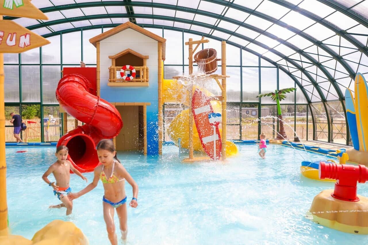 Resort paid acces nearby campsite