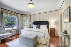 5 chambres, bureau, fer et planche à repasser, Wi-Fi gratuit