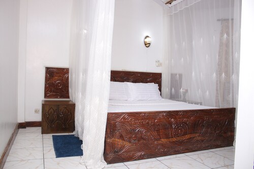 The best Hotel in Mombasa City located at the Mombasa CBD near of Fort Jesus. 