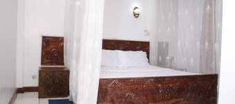 The best Hotel in Mombasa City located at the Mombasa CBD near of Fort Jesus. 