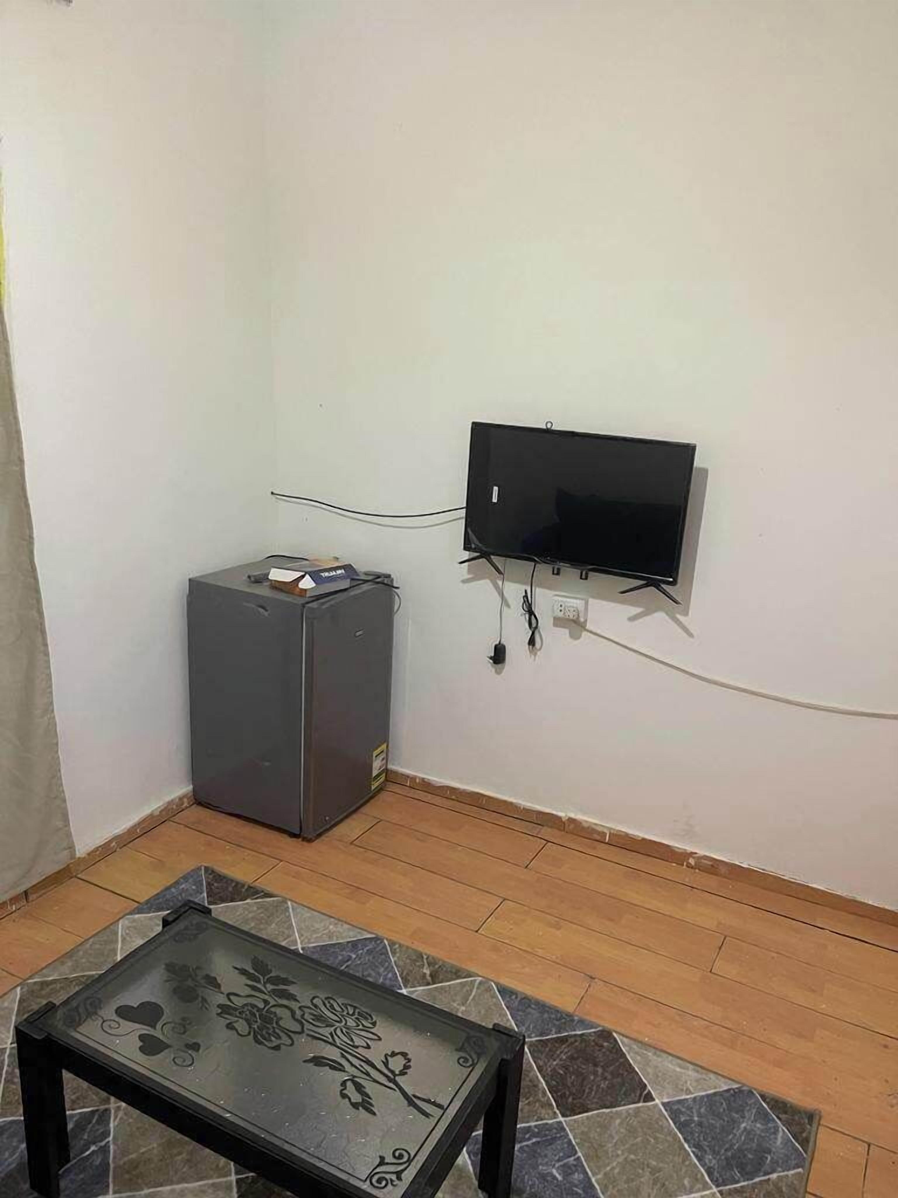 Foto - town pyramids