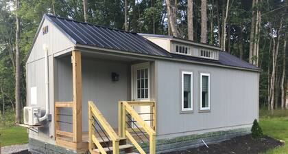 The Manhattan Loft Tiny House, New River Gorge National Park