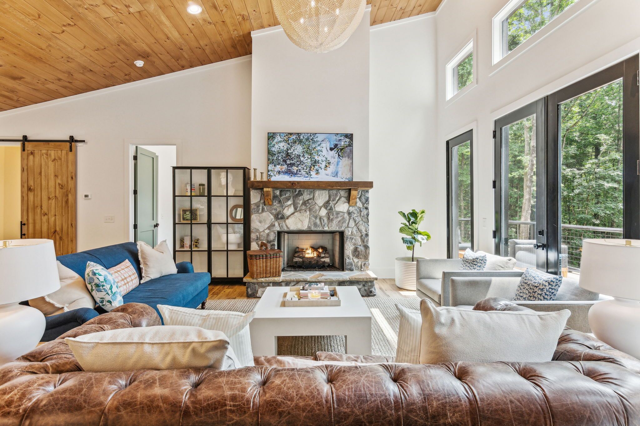 Brand-New Retreat in Elijay: Book now for Fall!