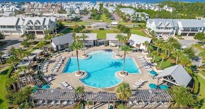 30A - Pool Steps Away ~ Golf Cart ~ Bikes