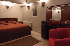 1 habitación y caja de seguridad en la habitación 