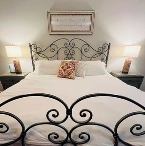 3 Schlafzimmer, Bügeleisen/Bügelbrett, WLAN, Bettwäsche