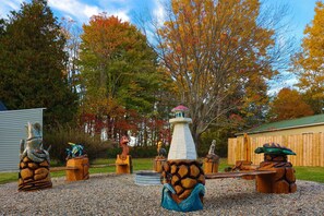 Property grounds - Shores-Pickleball Ct | Hot Tub (Shared) | 2.5 Acres | Dog OK | Fire Pit (South Haven)