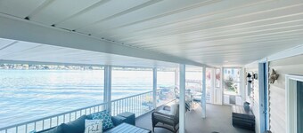 Lake Living Paradise! Views from every level, screened in deck, fire pit & more!