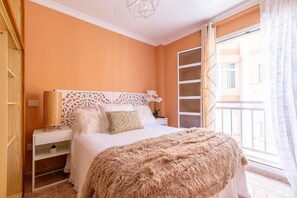 2 bedrooms, iron/ironing board, travel crib, WiFi - Vista Azul La Garita (La Garita)