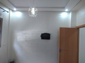 Luxury Room | 4 bedrooms, in-room safe, blackout curtains, free WiFi - Sweet Home (Deroua)