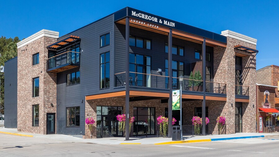 McGregor and Main Luxury Lofts
