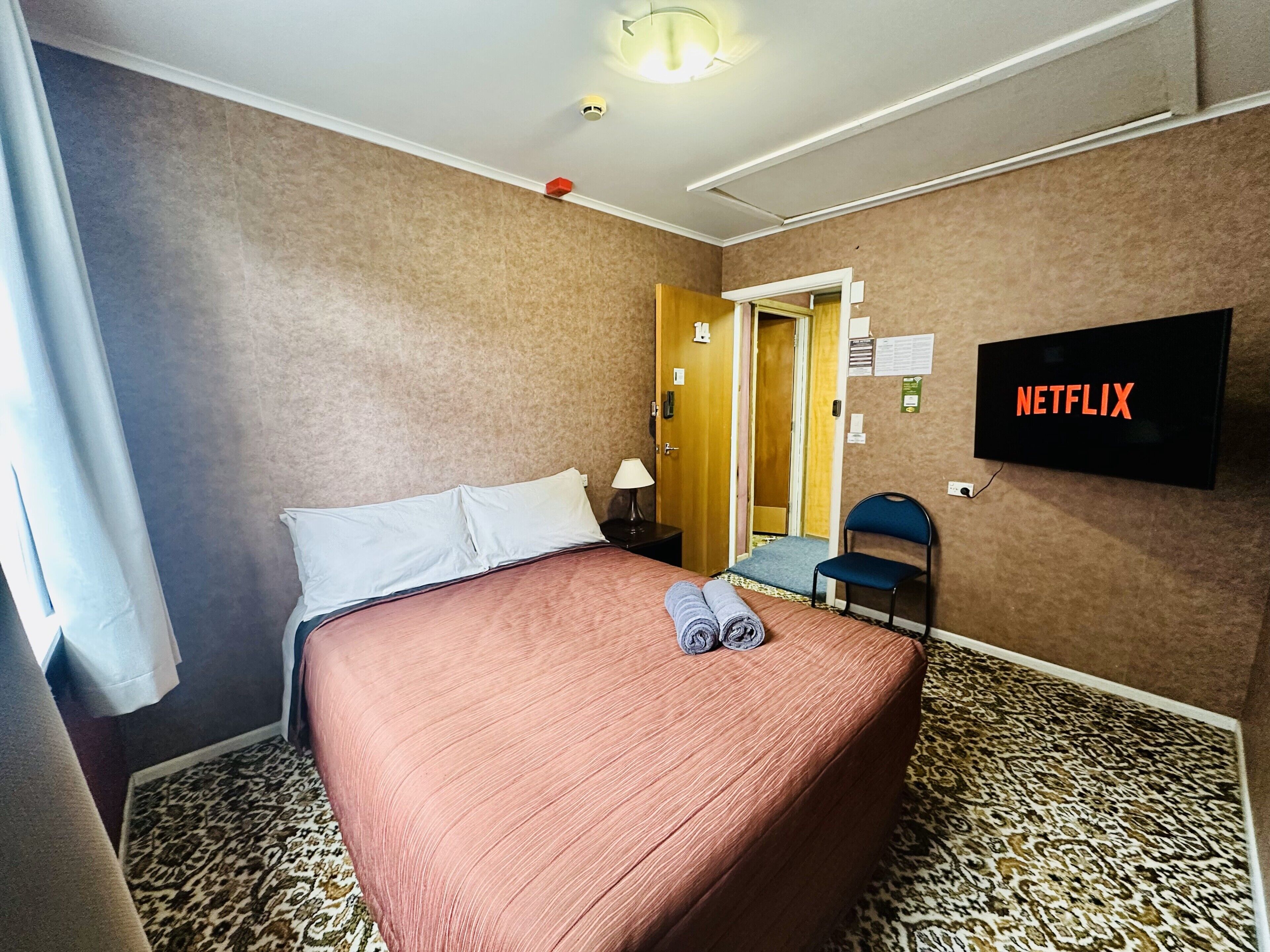 Economy Double Room | Free WiFi, bed sheets