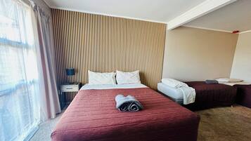 Wifi gratis y ropa de cama