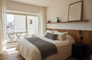 Standard Apartment | In-room safe, iron/ironing board, free WiFi