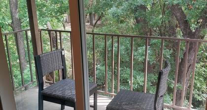 Centrally Located. 2 Queen beds and 2 Full bath with lots of amenities.