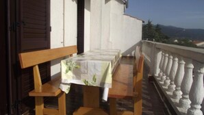 Apartment - Marija - Seaview - A4 6 2 (Novi Vinodolski)