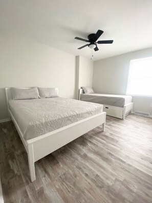 4 bedrooms, WiFi - OCNJ Newly Renovated 4BR! (Ocean City)