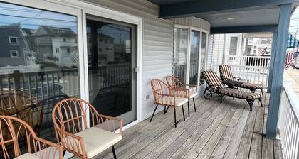 OCNJ Newly Renovated 4BR!
