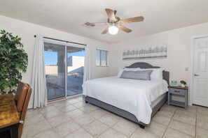 4 عدّة غرف نوم ومكتب ومكواة/لوح كي وواي فاي مجانًا