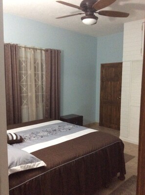 1 bedroom, iron/ironing board, free WiFi, bed sheets