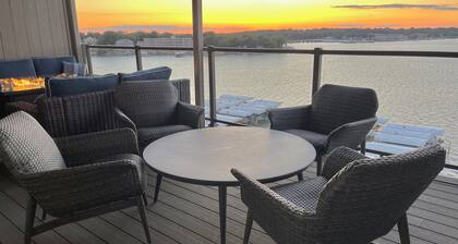Penthouse Perfection-Spacious 4 Bedroom-Panoramic Views & Waterpark Passes at BB