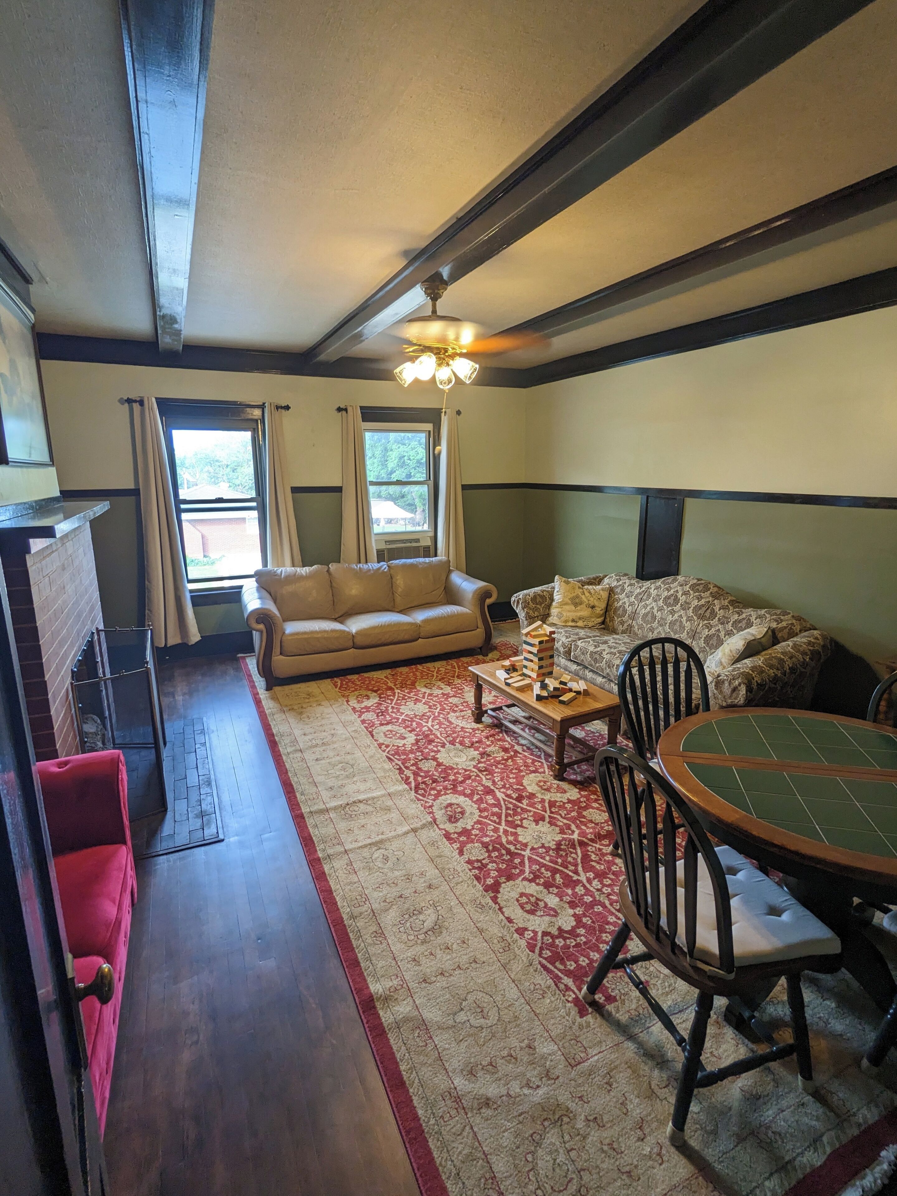 Smart TV, DVD player, books, video library