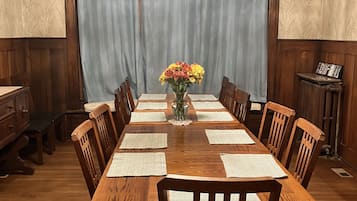 Meeting facility