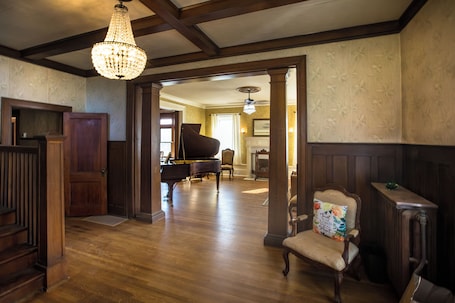 Interior. The Yellow Rose Historic Home