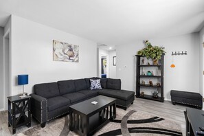 Smart TV, fireplace, DVD player