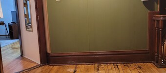 Main Street Home-Locally Owned-No Cleaning Fees-Pets Allowed