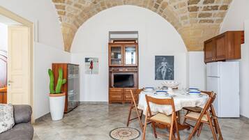 Family Apartment, Multiple Bedrooms (Terra Mia In The Historic Center Of) | Interior