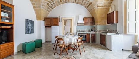 Appartement Familial, 2 chambres (Terra Mia In The Historic Center Of) | Coin séjour