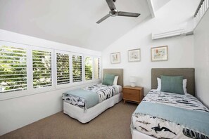 3 chambres, fer et planche à repasser, Wi-Fi gratuit, draps fournis