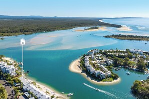 Beach towels - Riverfront with Beach (Noosaville)