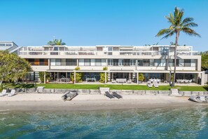 Exterior - Riverfront with Beach (Noosaville)