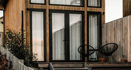 Samphire Collection Albany - centrally located, luxury accommodation.