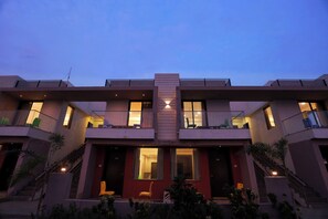 Exterior - Leena Resort (Garudeshwar)