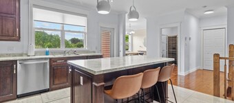 Vista at Quidi Vidi | Refined & Spacious Retreat