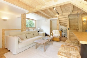 Fernseher, Kamin
