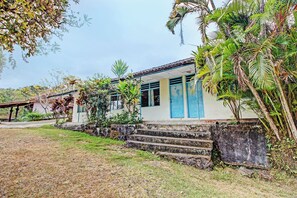 Front of property - Hotel O Sendang Asri (Wonogiri)