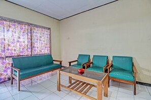 Quầy tiếp tân