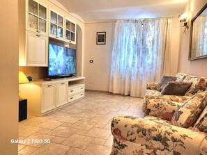 TV connectée, chaîne hi-fi