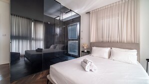 Unclassified image, 2 of 26, button - Luxurious 3BR Apt w Jacuzzi and Sea View (Haifa)