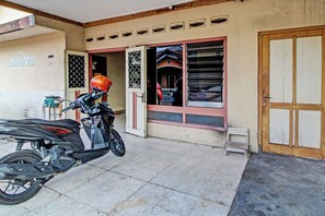 Fachada de la propiedad